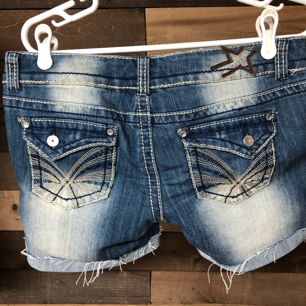 Jeans - Picture 4 of 5
